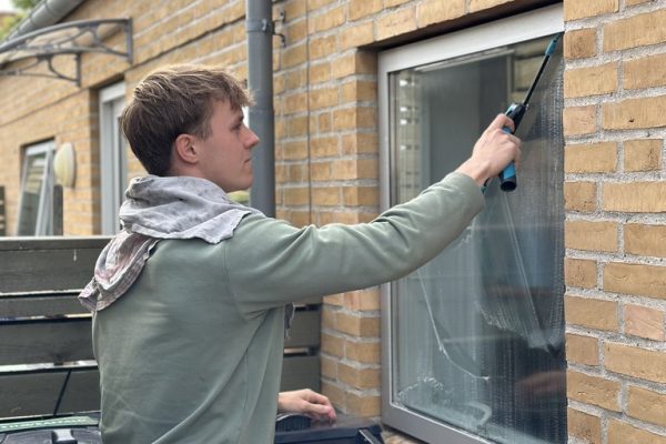 18B18020-B888-42C6-AC82-514D04B19FCB_1_105_c